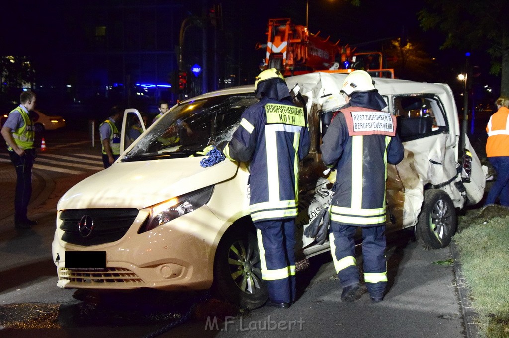 VU PKW Strab Koeln Niehl Amsterdamerstr Friedrich Karlstr P239.JPG - Miklos Laubert